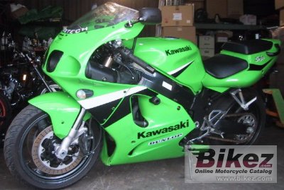 2003 Kawasaki ZX-7R photo